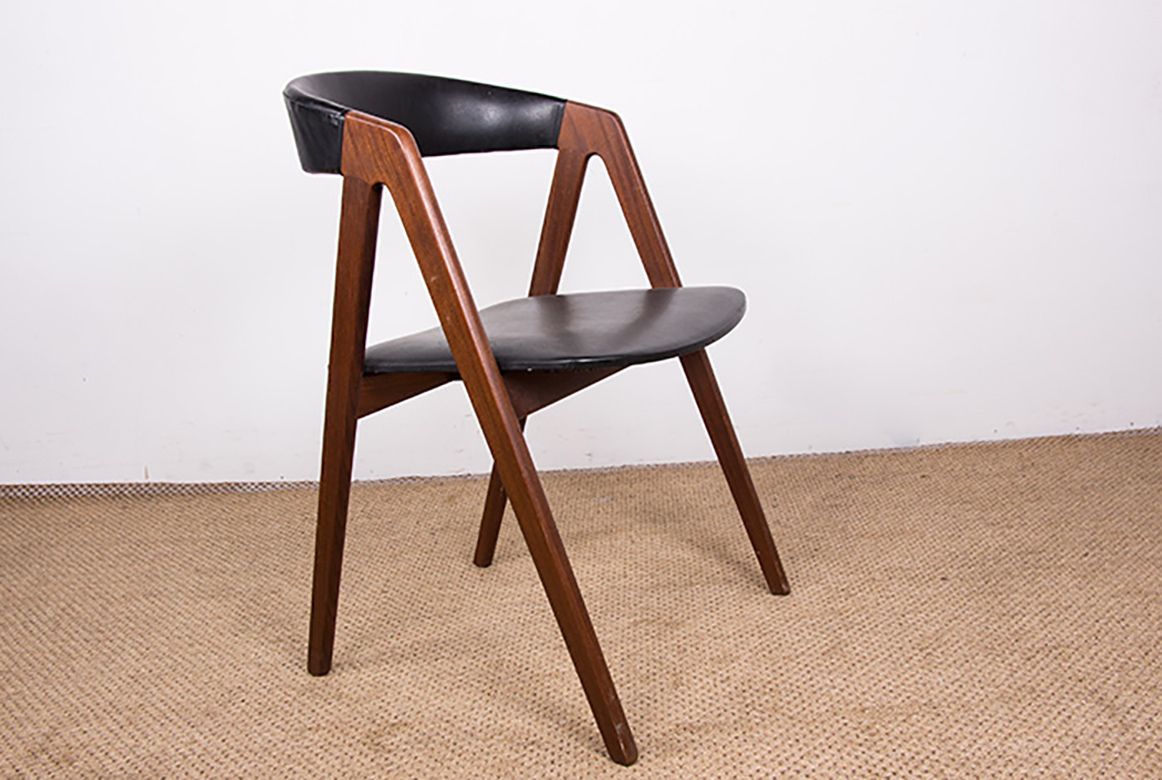Set Of 4 Danish Chairs In Afrormosia And Skai Model 205 By Thomas Harlev For Farstrup Stolefabrik 1958. photo vintage