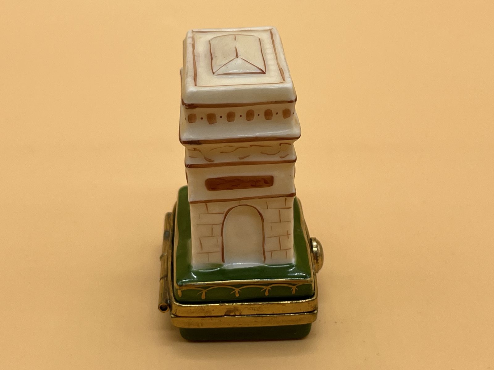 Limoges Porcelain France Arc De Triomphe Shaped Peint Main Trinket / Jewelry Box. photo furniture