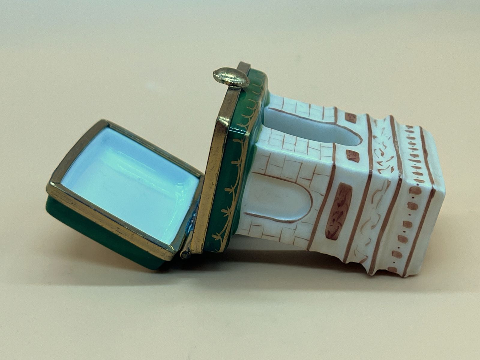 Limoges Porcelain France Arc De Triomphe Shaped Peint Main Trinket / Jewelry Box. photo for sale