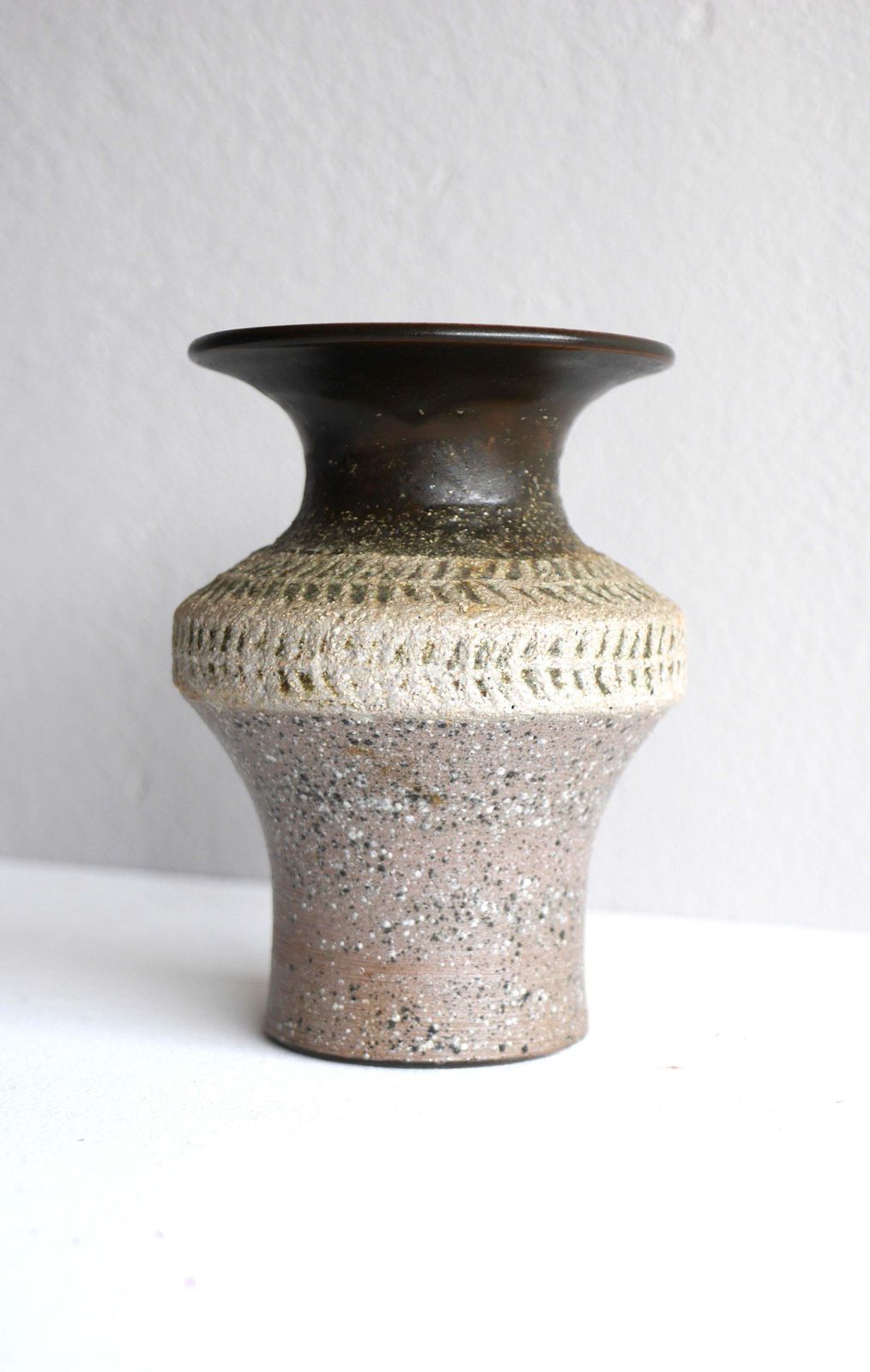 photo furniture Mid Century Modern Scandinavian Brutalist Art Pottery Vase, Nittsjö Sweden