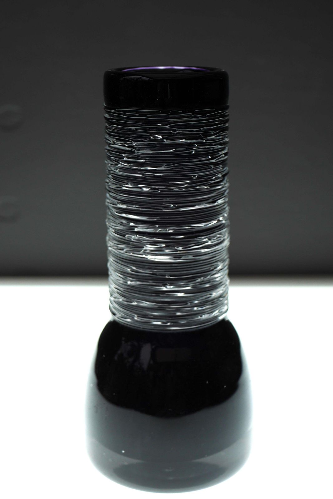 photo vinterior Purple Glass Vase By Bengt Edenfalk For Skruf, Sweden, 1970s, Signed And Dated