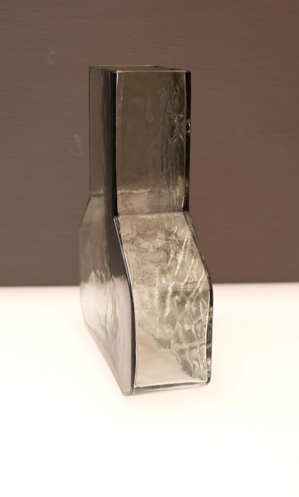 Mid Century Scandinavian Modern Art Glass Vase By Wiktor Berndt For Flygsfors photo buy