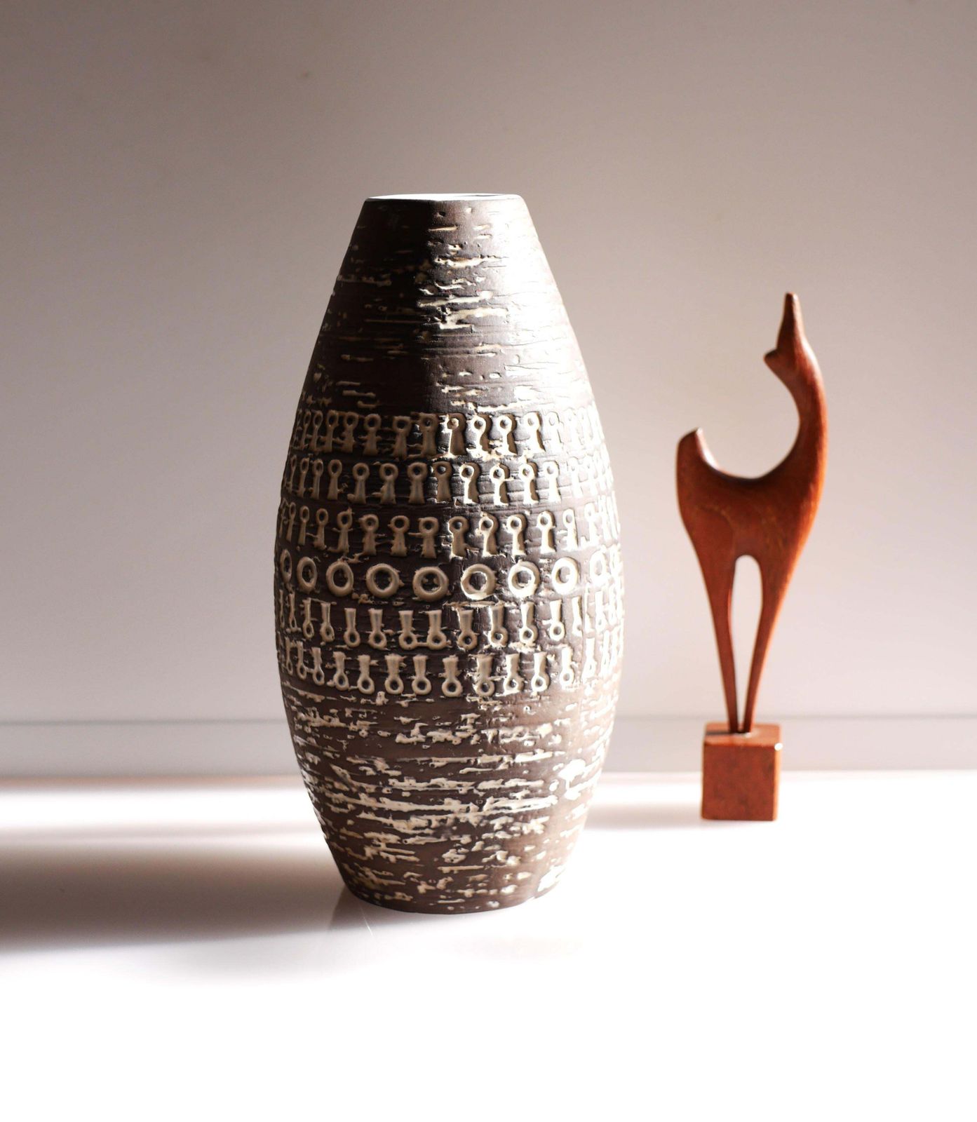 'Mexico' Vase By Mari Simmulson For Upsala Ekeby, Sweden photo vinterior