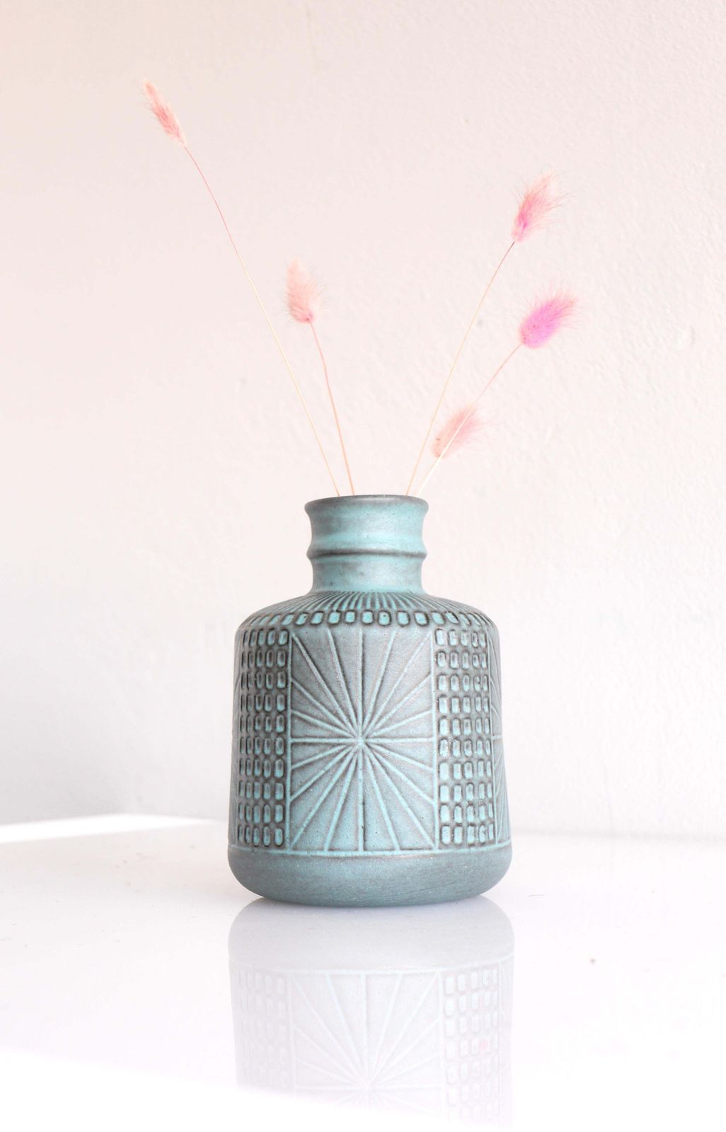 Mid Century Modern Art Vase By Mari Simmulson For Upsala Ekeby, Sweden photo vintage