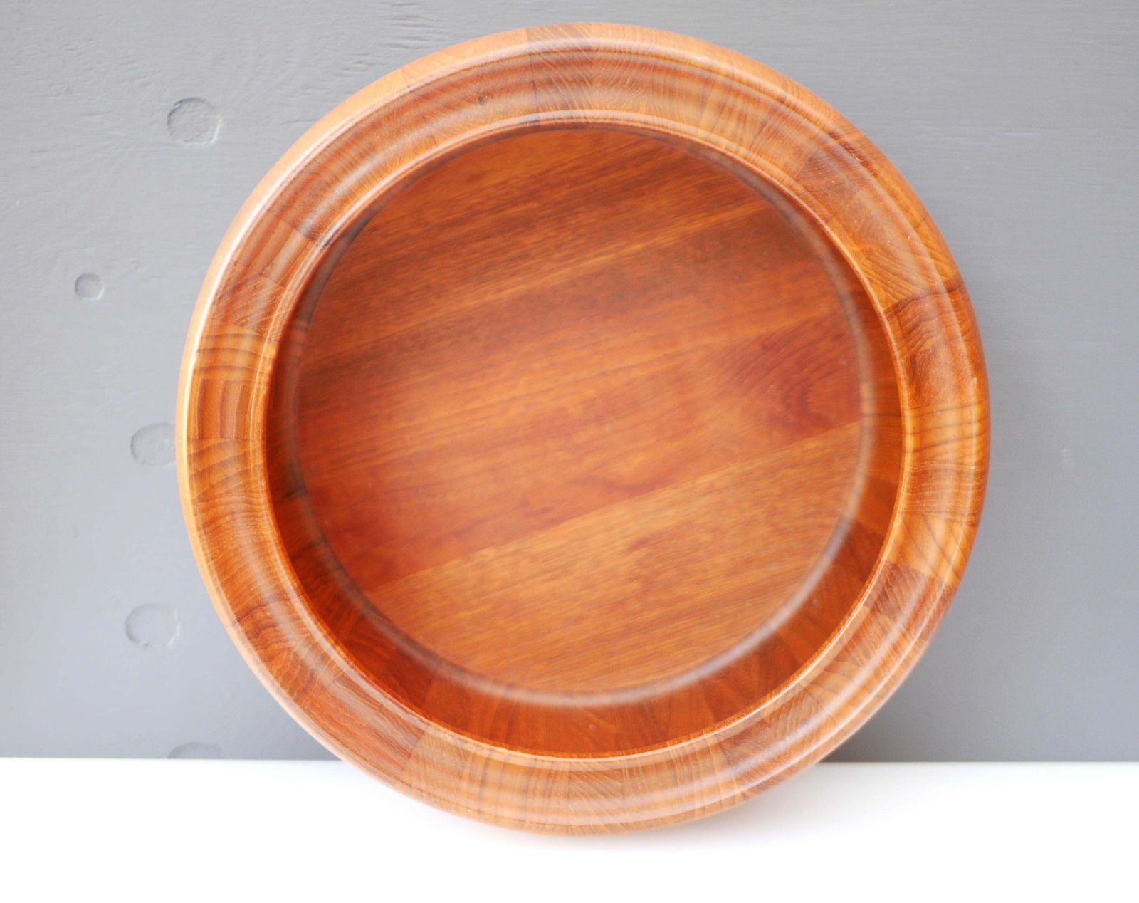 Woonaccessoires Deense Mid Century Modern Teakhouten Schaal, Een Grote Schaal Uit De Jaren 1960 Van Digsmed Design. photo