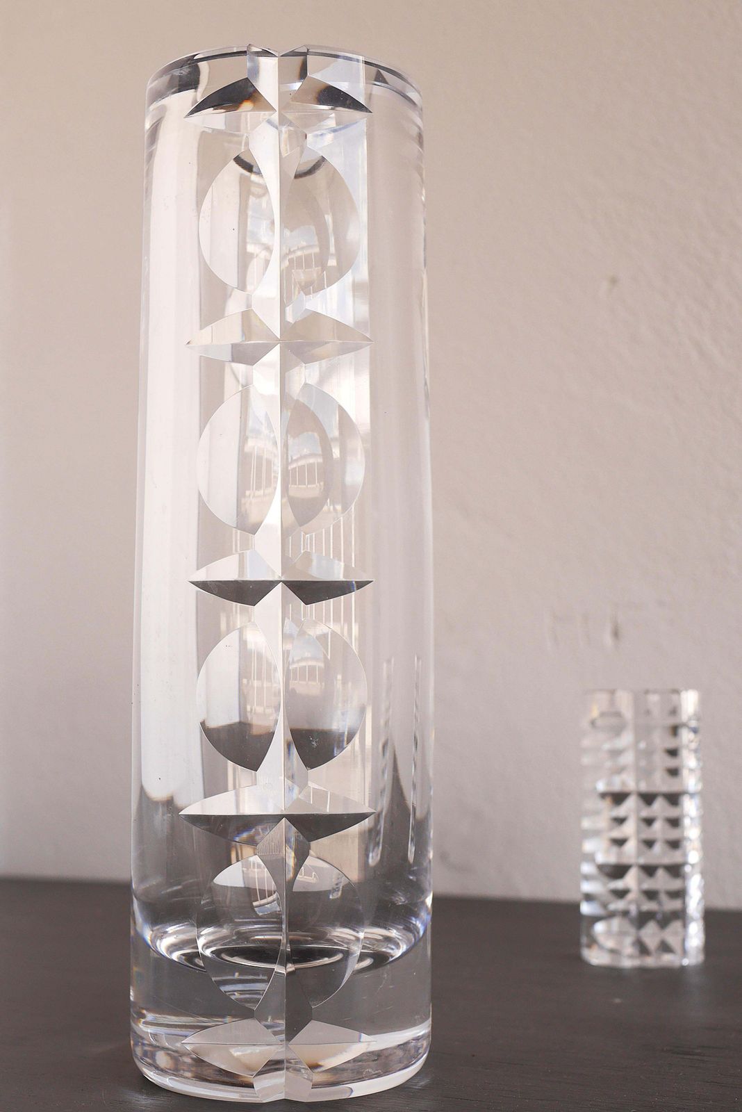 Mona Morales Crystal Hand Cut Decorative Art Vase And Art Object, Kosta, Sweden photo vinterior