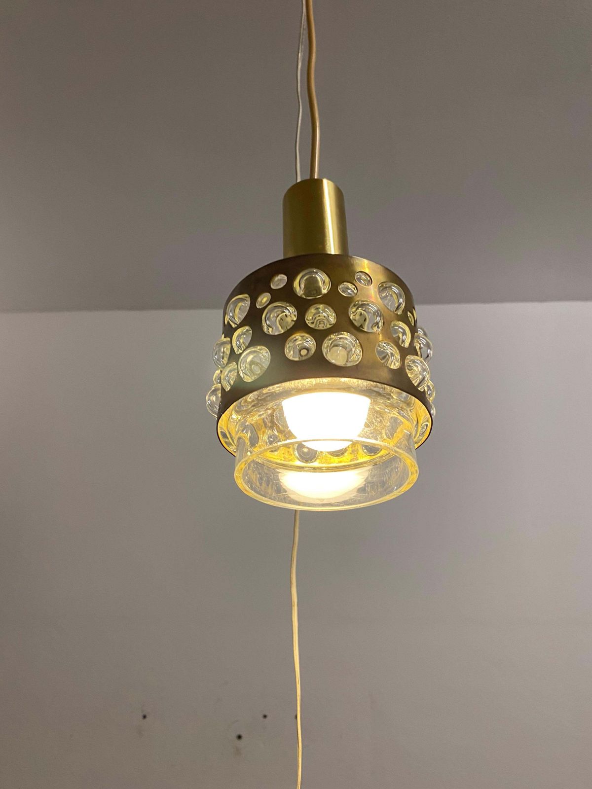 610.0 Messing Glazen Hanglamp Van Rupert Nikoll photo