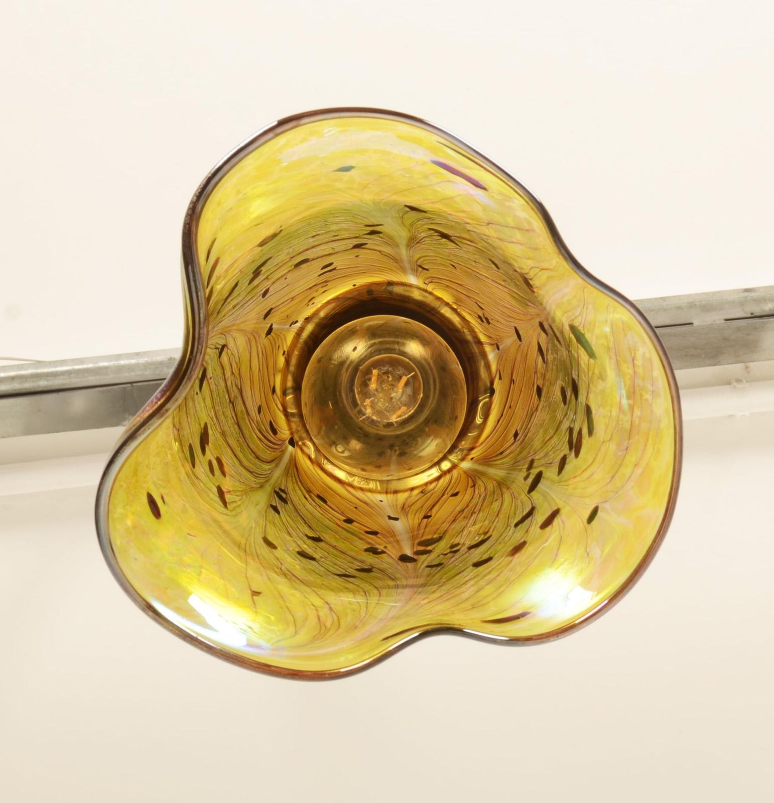 Art Nouveau Yellow/Gold Pendant Lamp photo 757.0