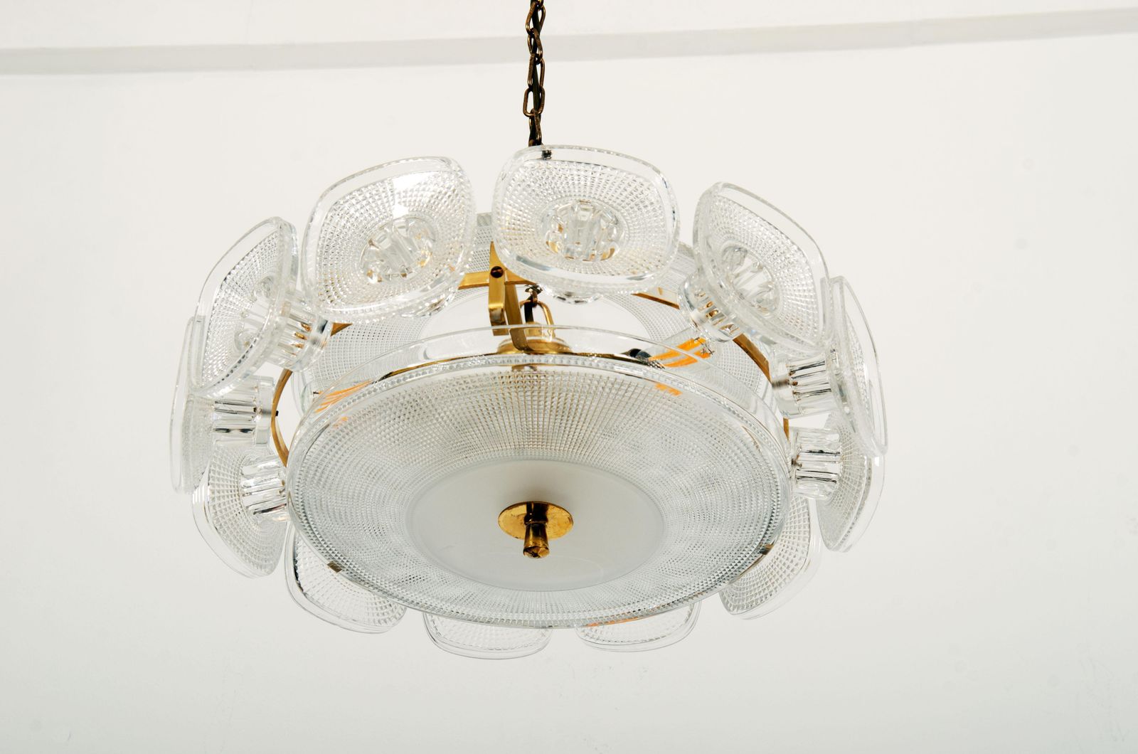 Vineta Chandelier By Kjell Blomberg For Gullaskruf From The 1960s photo 1761.0