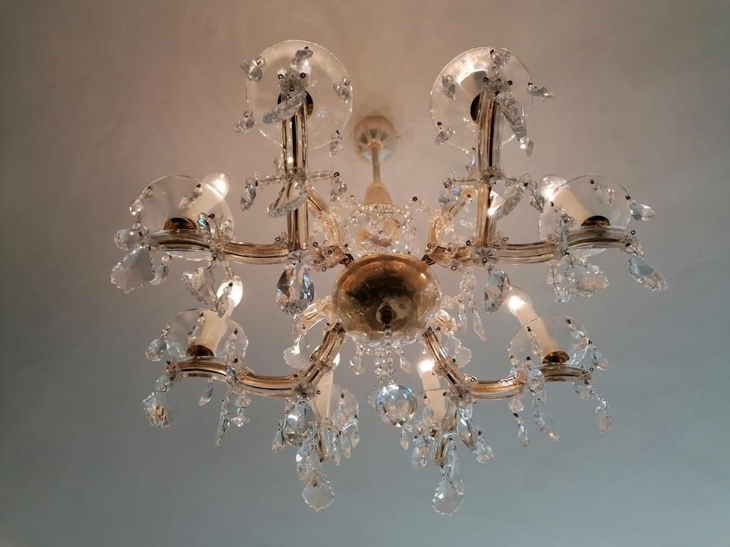 photo furniture 20th Century Maria Theresia Style Cut Crystal Chandelier