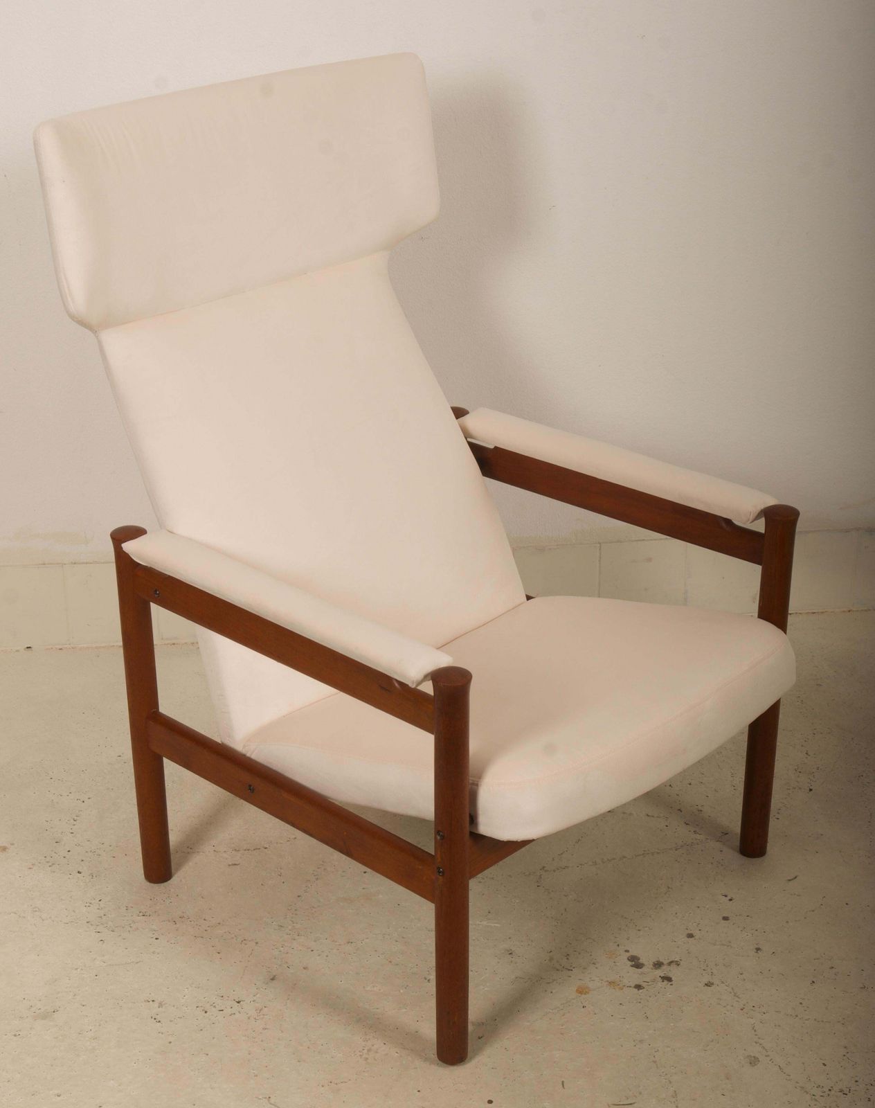 Søren Hansen Wingback Chair Lounge Chair photo Furniture