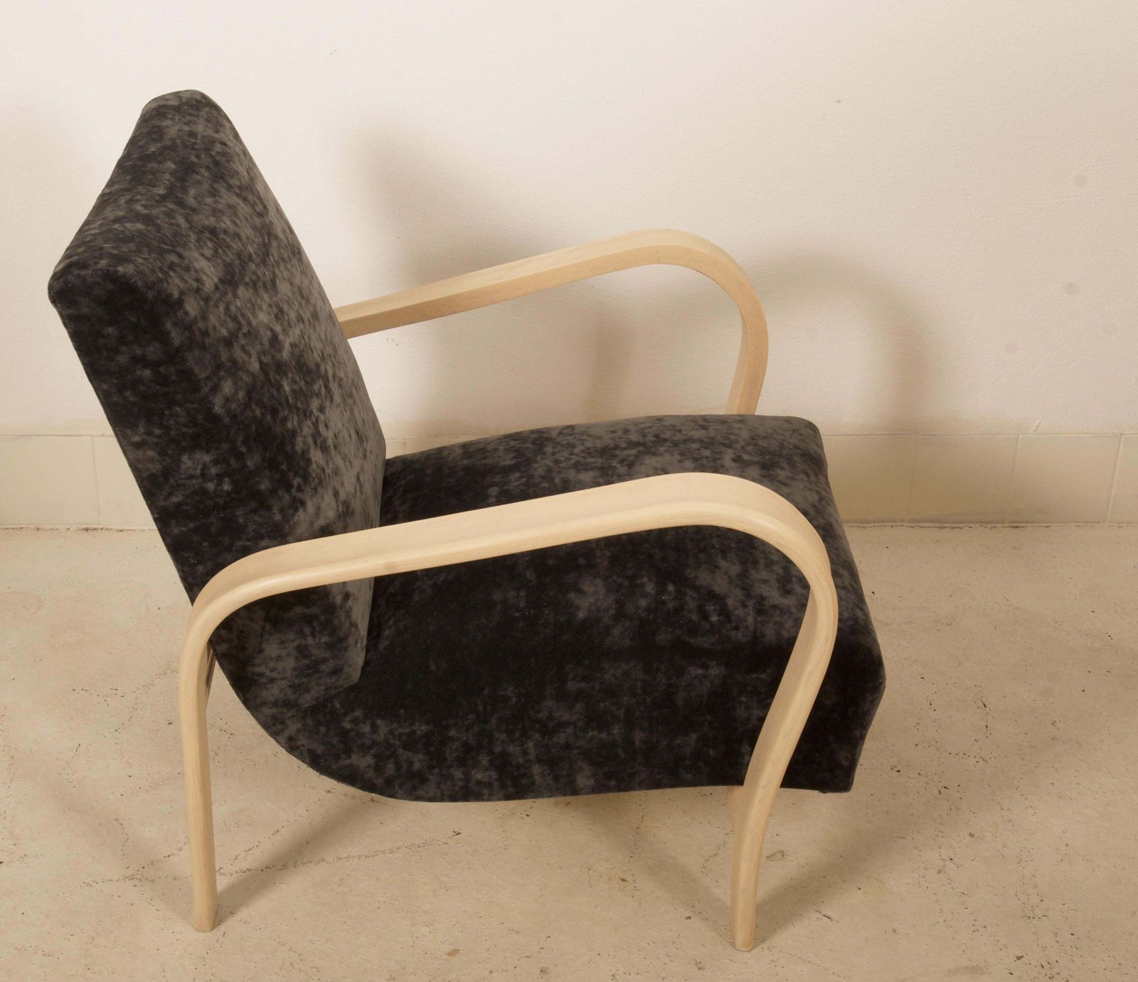 photo for sale Art Deco Lounge Chair By Jindrich Halabala