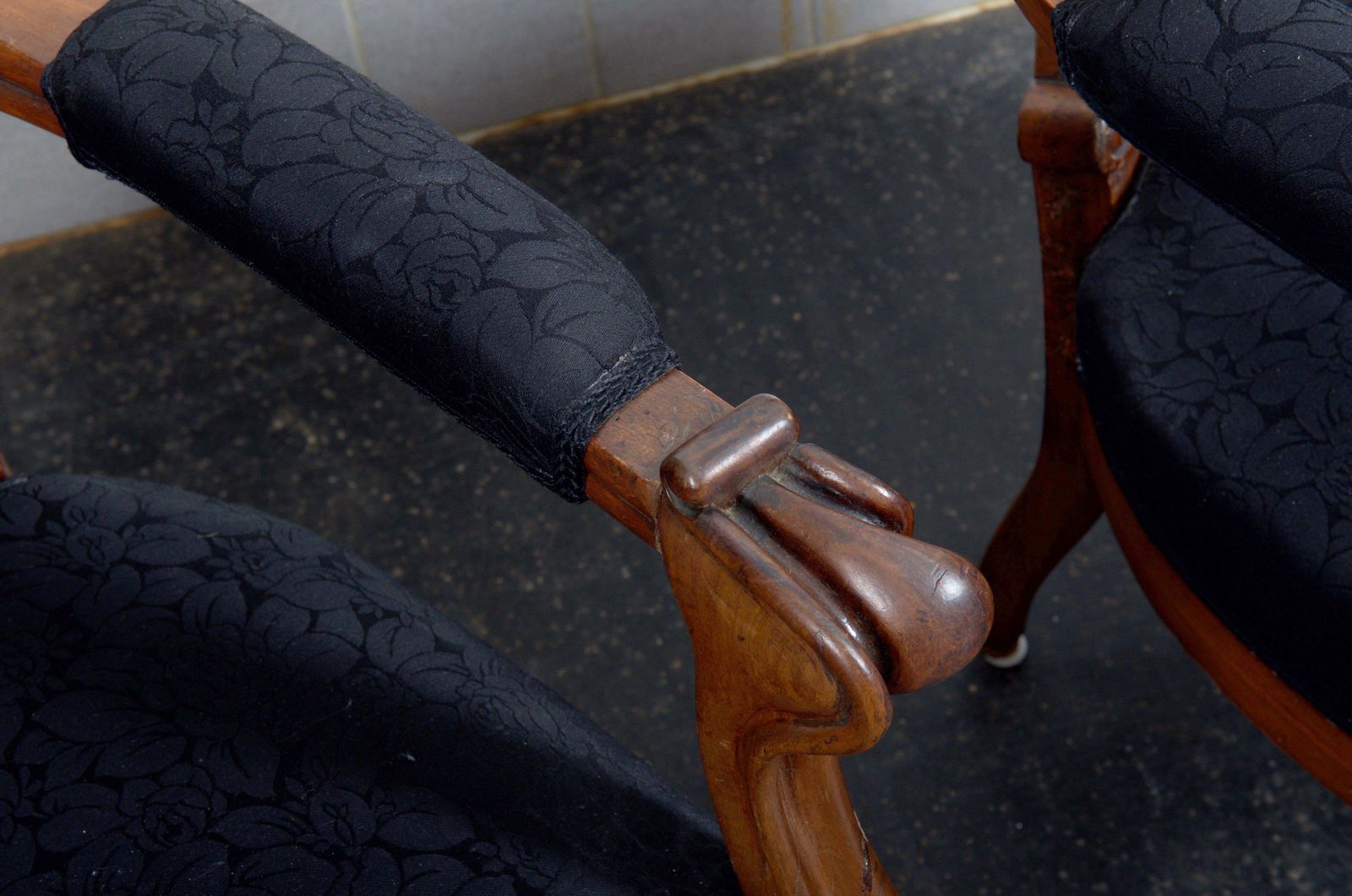 2773.0 Pair Of Louis XV Style Walnut Wood Armchairs photo