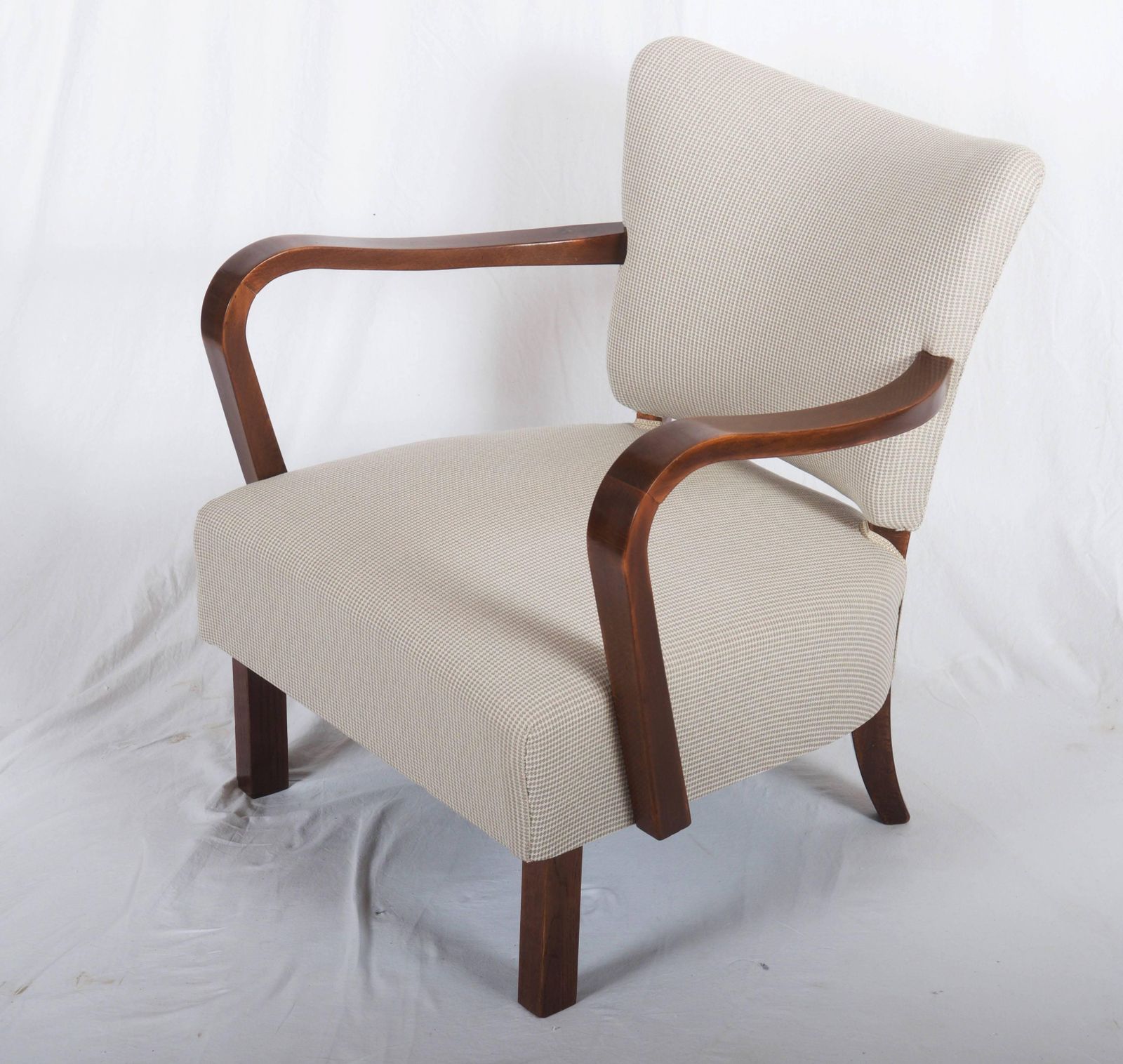 Pair Of Jindrich Halabala H 237 Art Deco Armchairs photo for sale