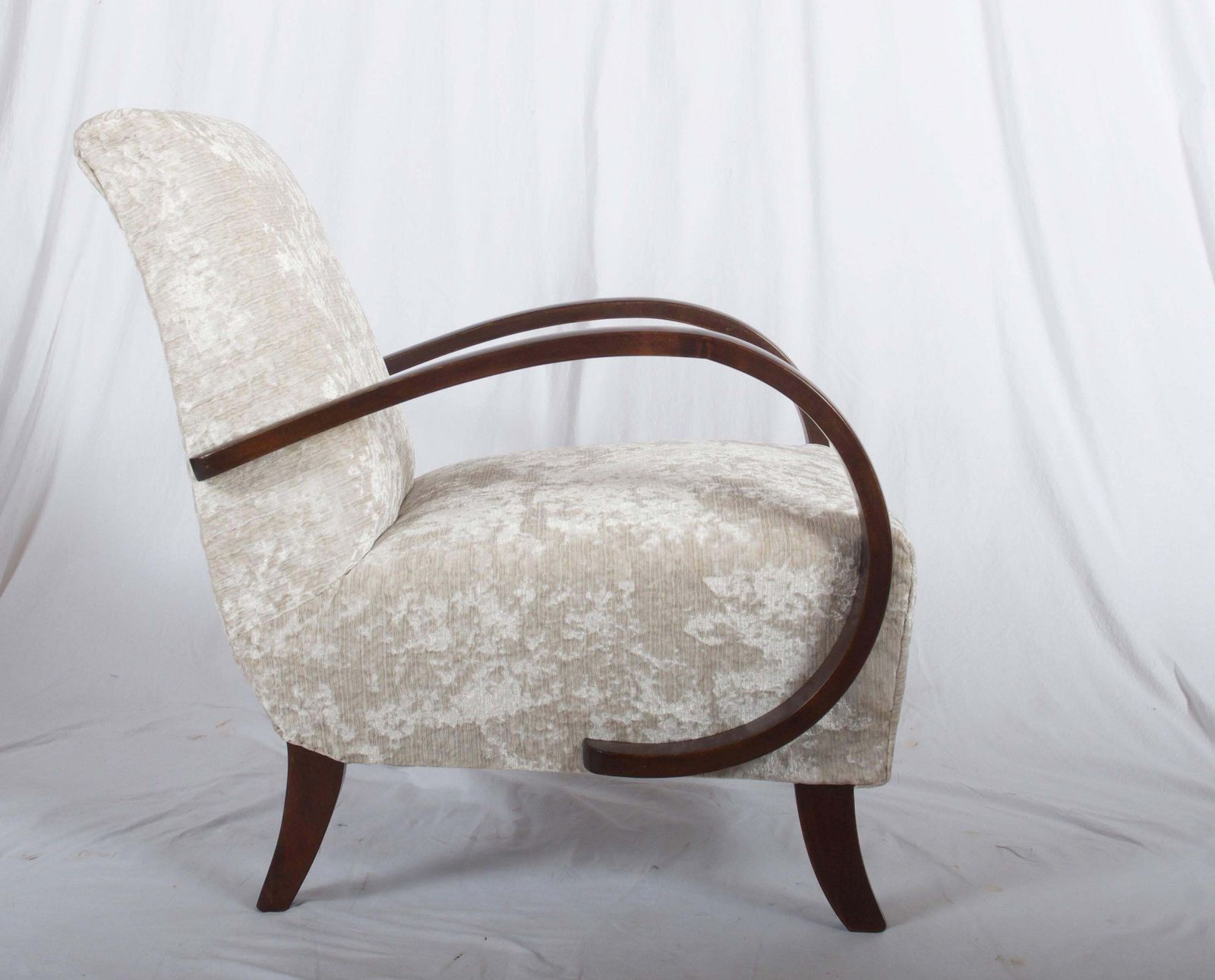 Pair Of Jindrich Halabala Art Deco Armchairs photo vinterior