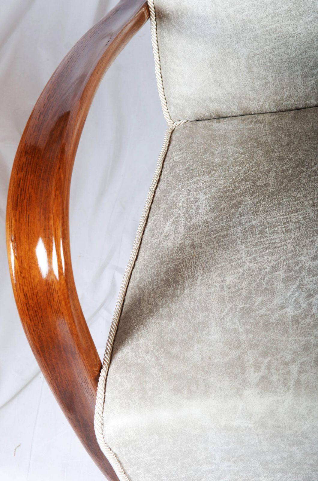 Art Deco Thonet H269 Armchair By Jindrich Halabala photo vintage