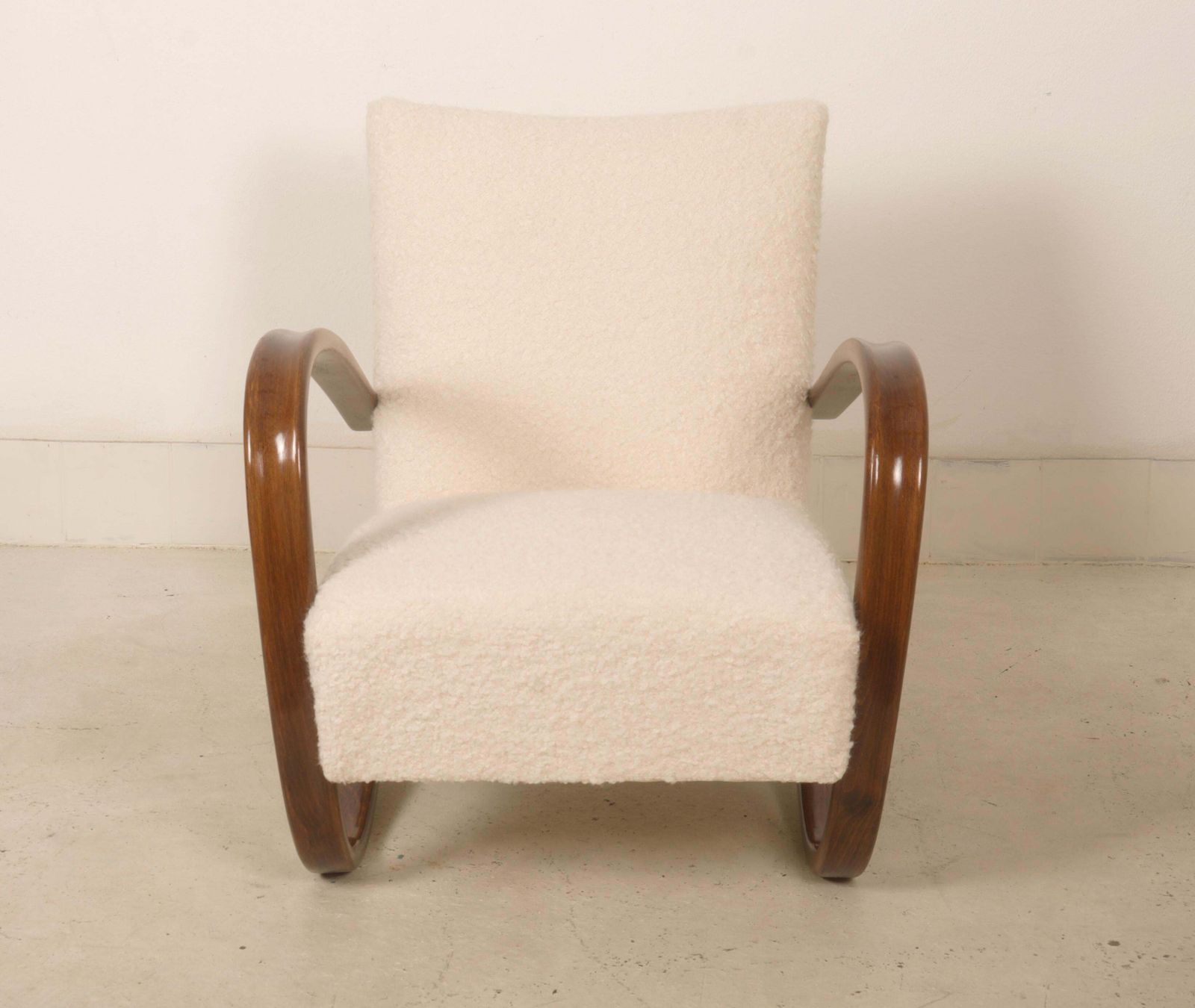 photo vintage Art Deco Thonet H269 Armchair By Jindrich Halabala Bouclé Fabric