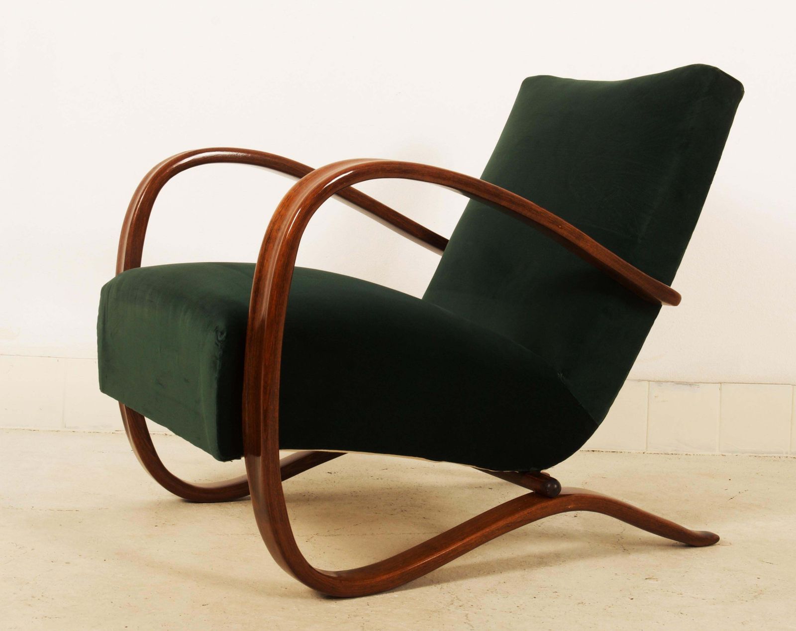Art Deco Thonet H269 Armchair By Jindrich Halabala photo for sale