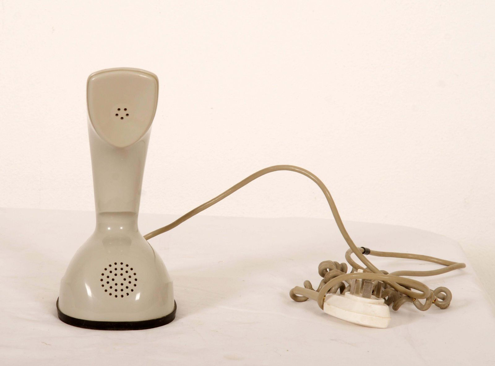 Gray Cobra Table Phone, Ericofon By Lm Ericsson photo furniture
