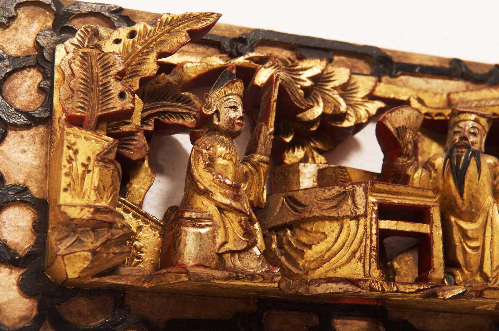 Chinese Carved Wooden Gilded Panel Wall Decoration photo 147.0