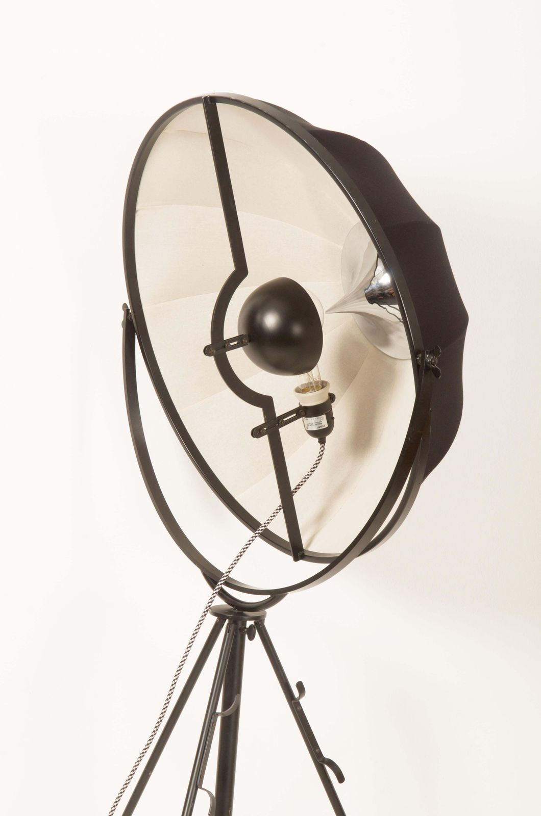 3237.0 Mariano Fortuny Projecteur 1907 Floor Lamp For Ecart Paris photo