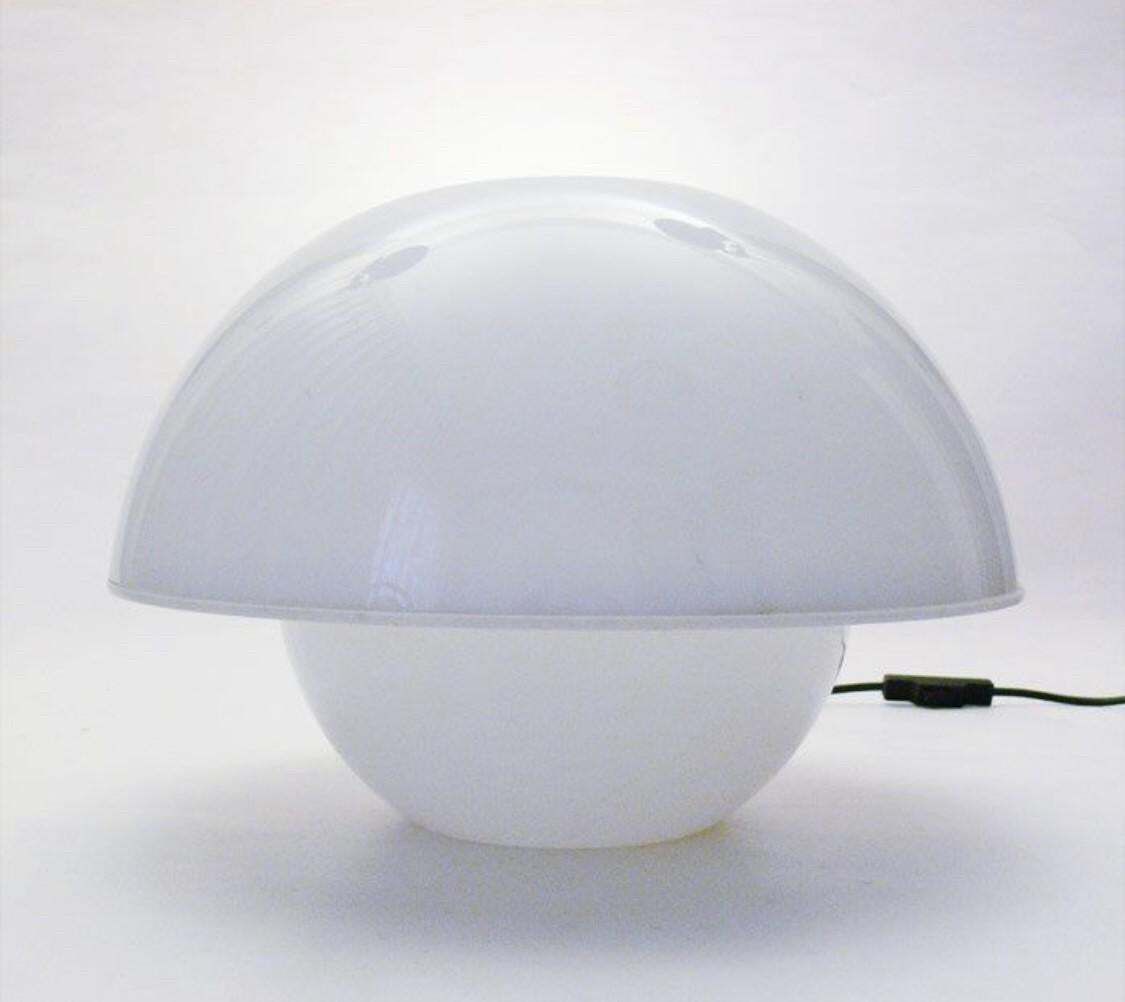 Midcentury White Lucite Table Lamp By André Ricard For Metalarte, 1970s photo Lighting