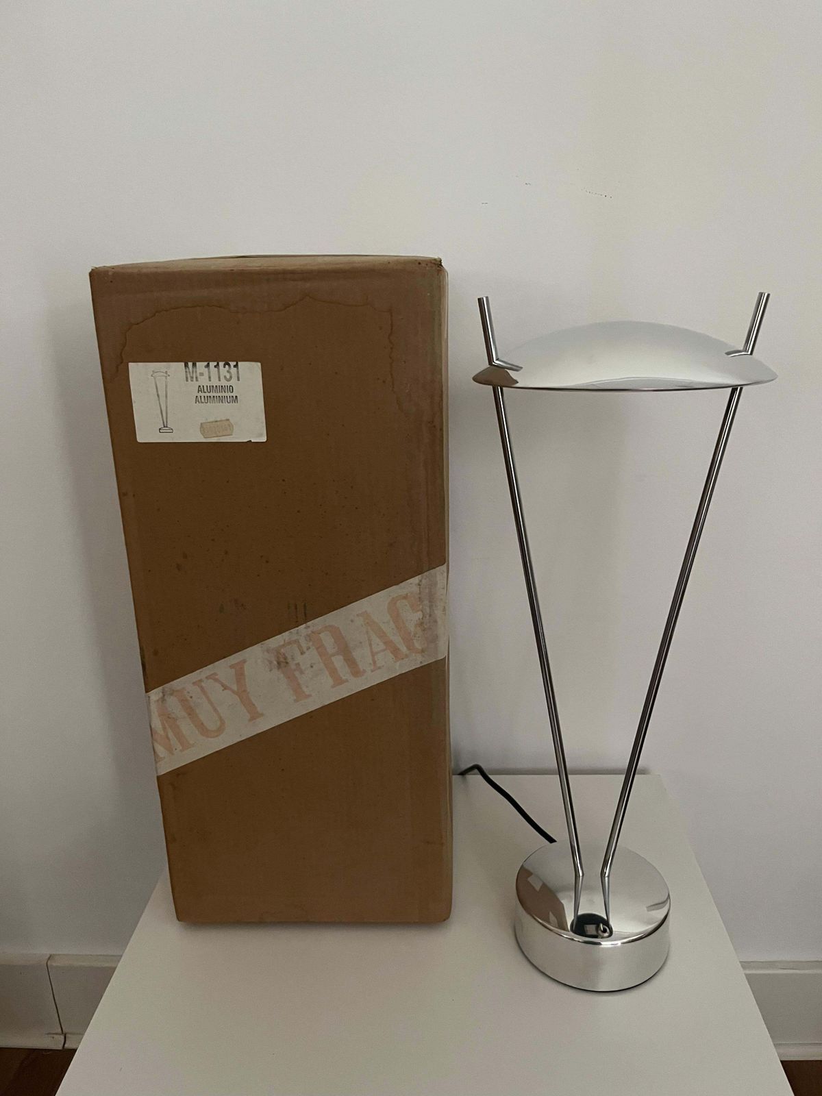 Postmodern Pair Of Aluminium Table Lamps By Leonardo Marelli For Estiluz, 1980s photo vinterior