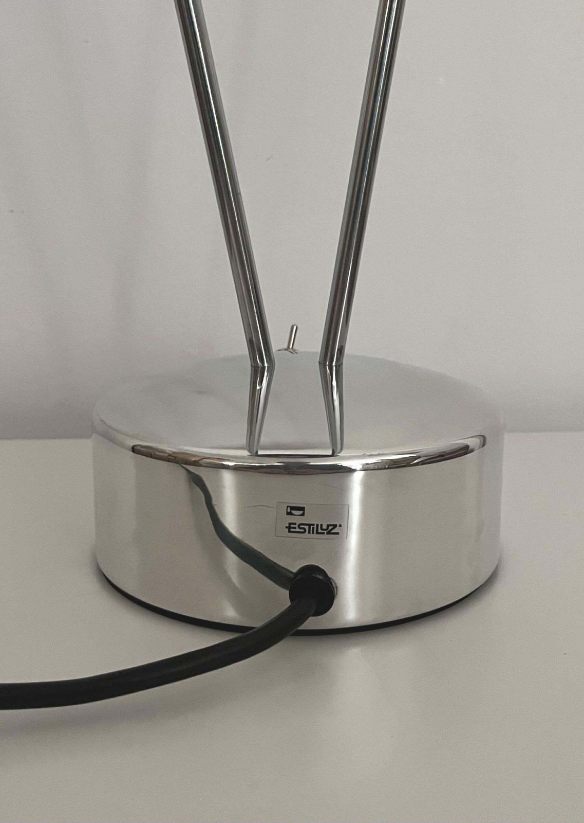 Postmodern Pair Of Aluminium Table Lamps By Leonardo Marelli For Estiluz, 1980s photo buy
