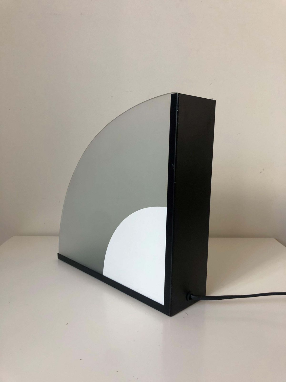 Italian Postmodern Pair Of White Black Glass And Metal Table Lamps, 1980s photo vinterior