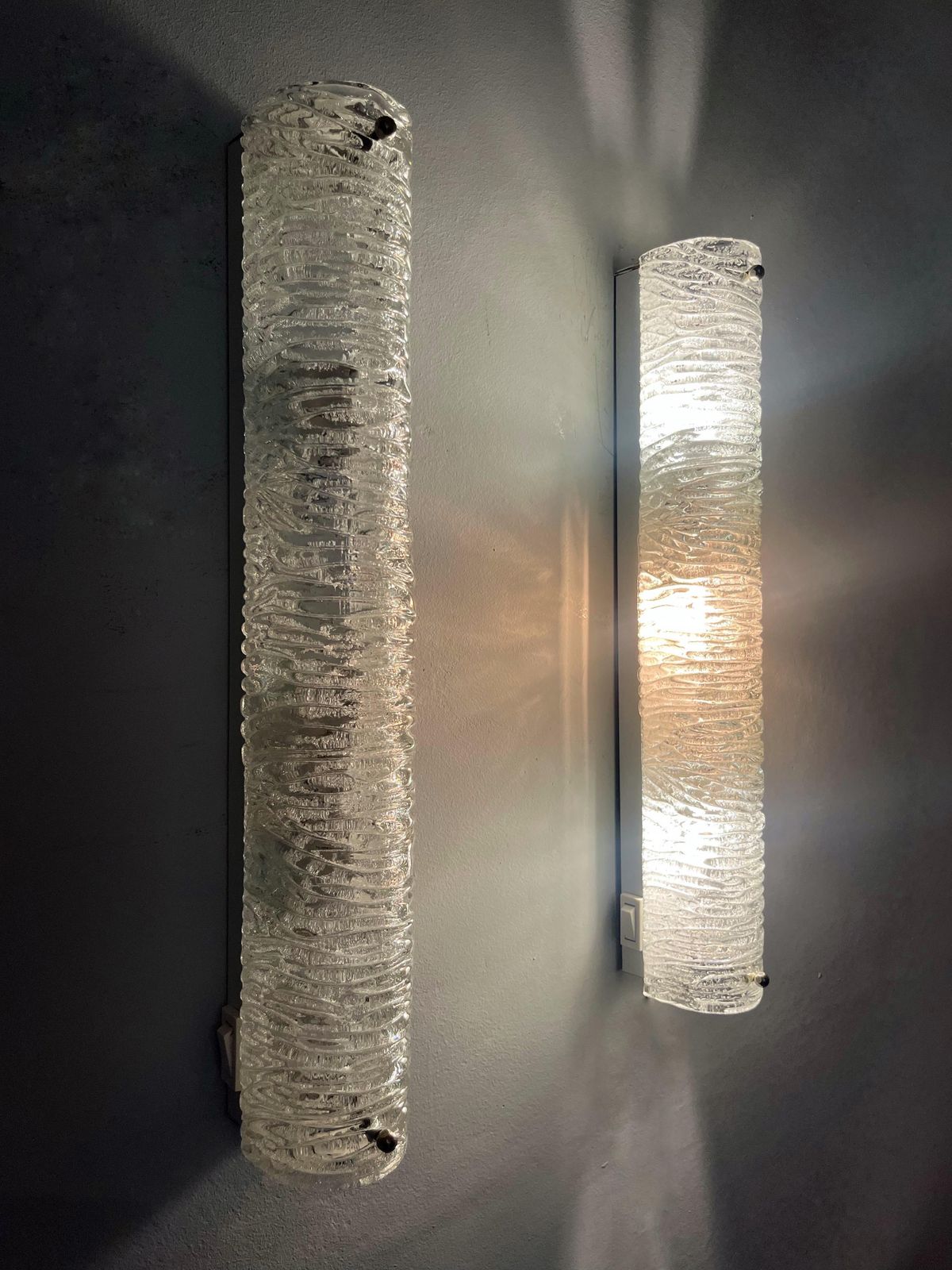 photo vinterior German Midcentury Pair Of Murano Glass Wall Sconces By Hillebrand, 1970s