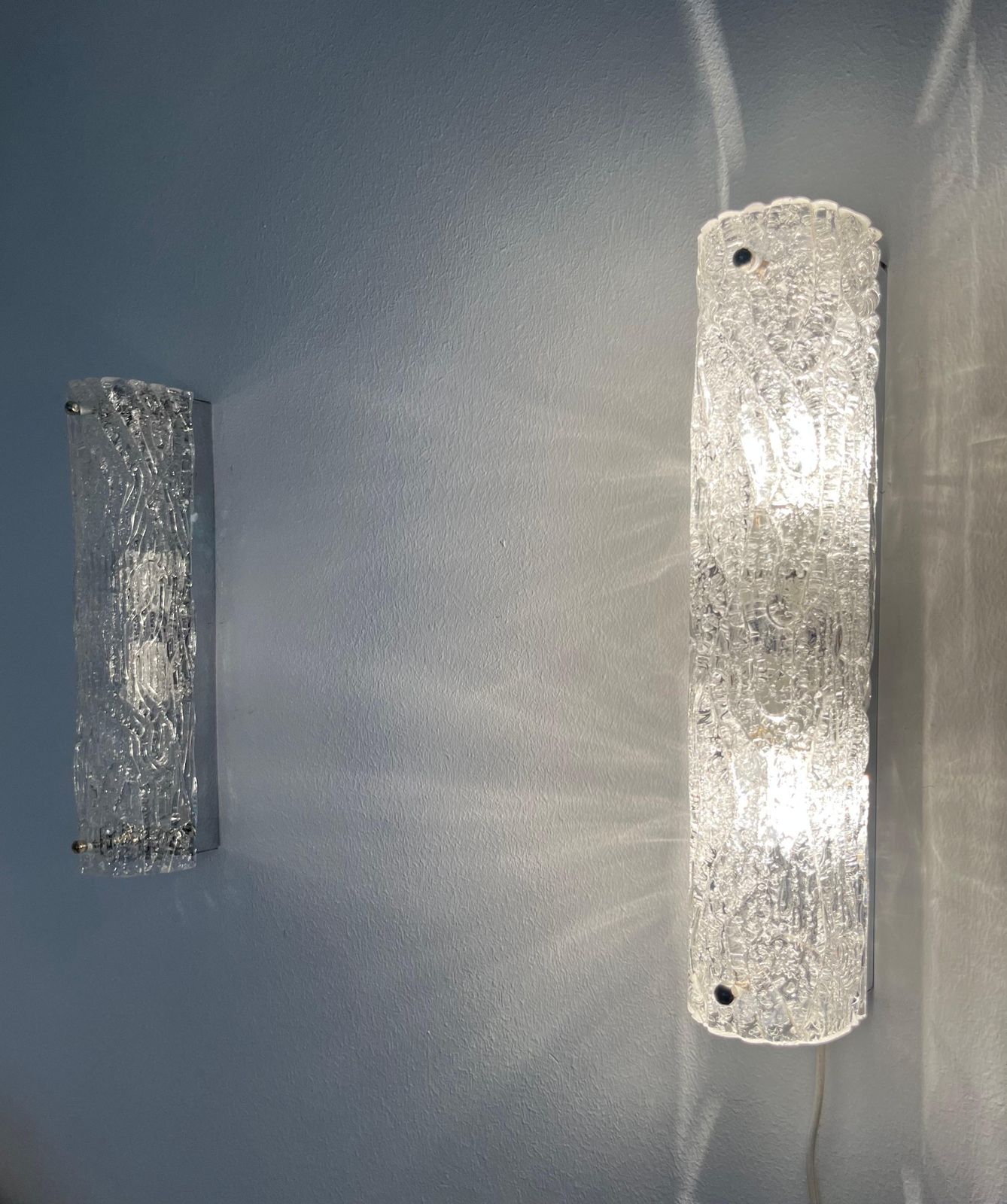 German Midcenturry Pair Of Murano Ice Glass Wall Sconces By Hillebrand, 1970s photo vintage