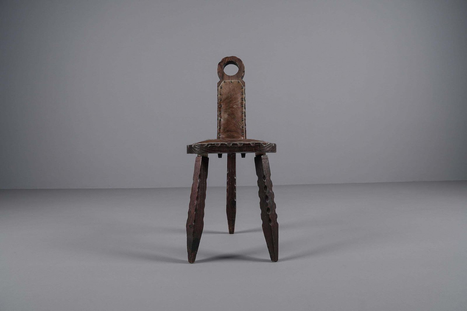 3 Legged Brutalist Rustic Modern Sculptured Chair, 1960s France photo furniture