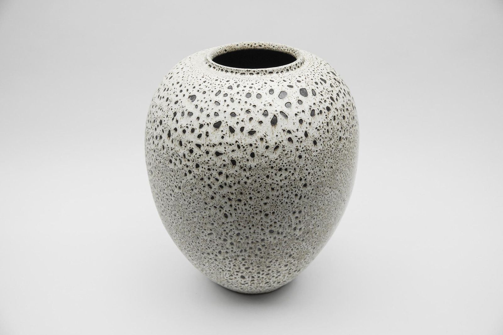 Huge White & Black Studio Ceramic Vase By Wilhelm & Elly Kuch, 1960s, Germany photo for sale