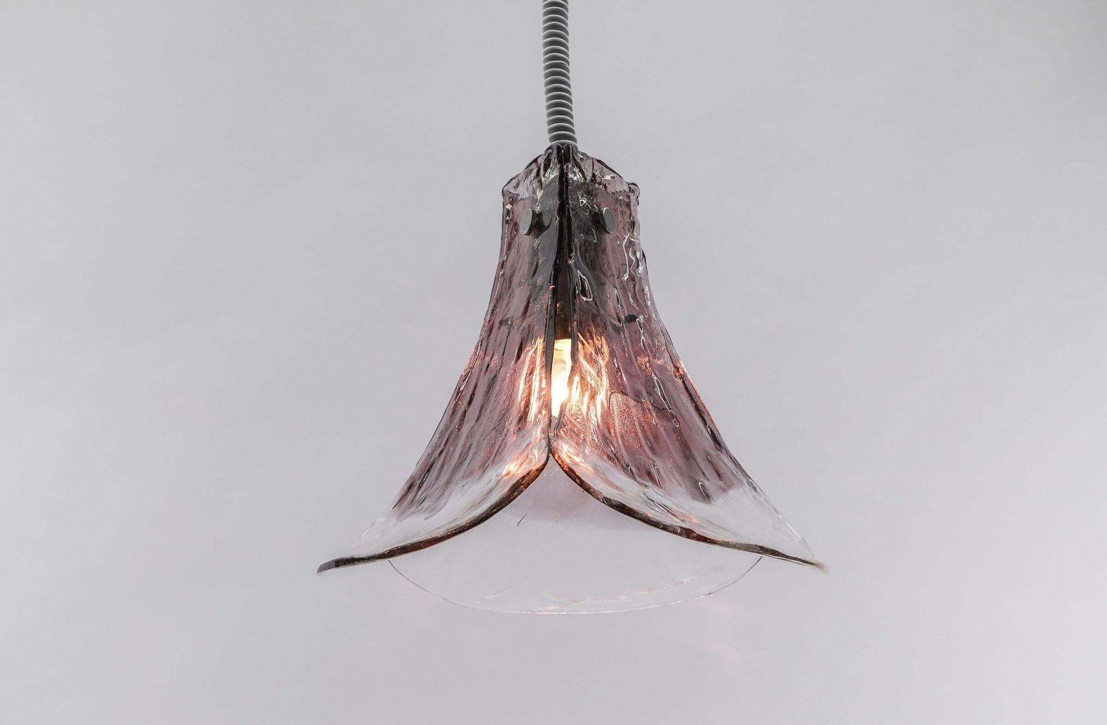 photo vintage Lovely Violet Pendant Lamp For J.T. Kalmar In Murano Glass By Carlo Nason, 1970s