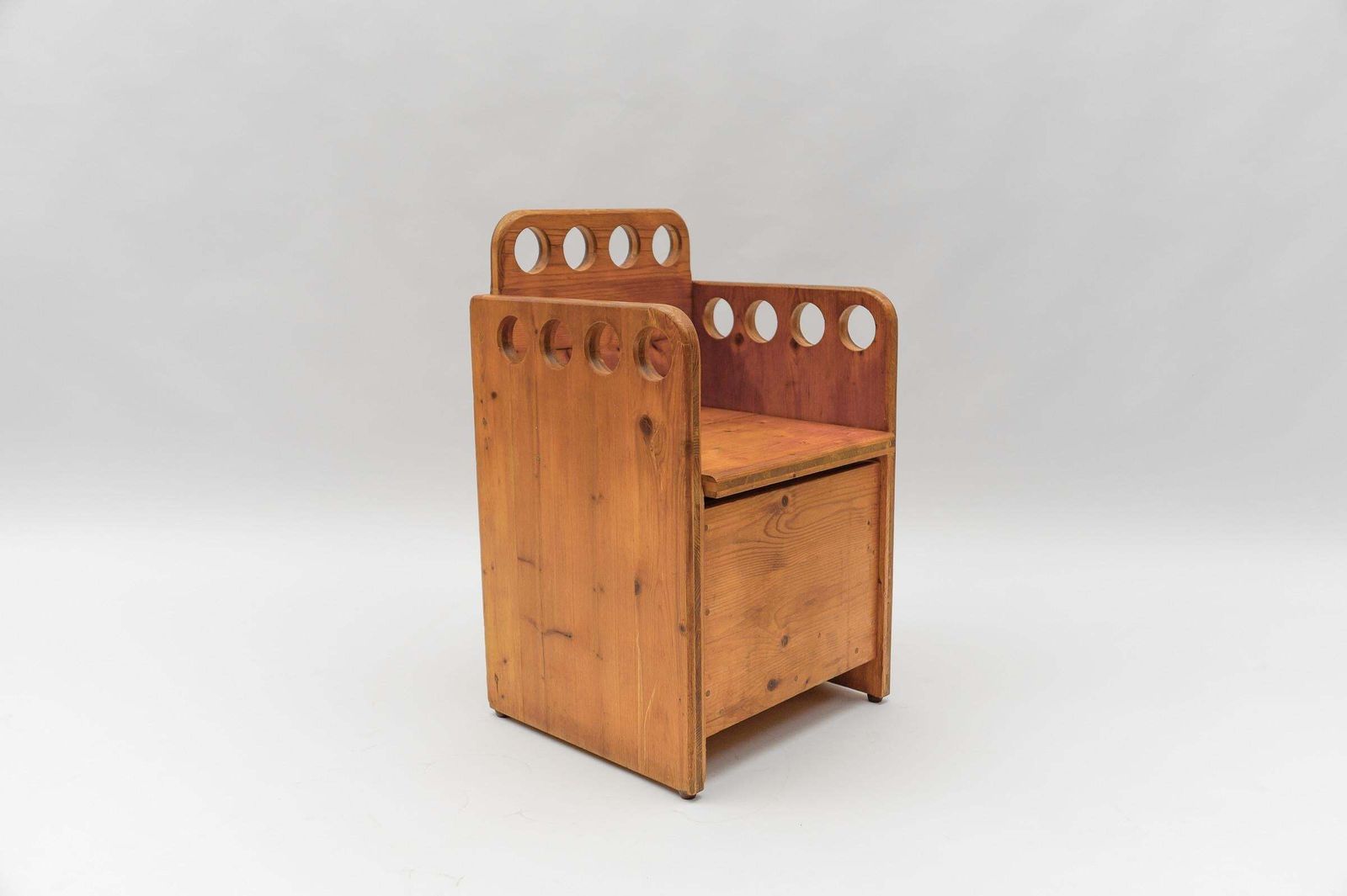 Awesome And Rare Scandinavian Pine Wood Childs Set   Chair And Bench, 1960s photo vinterior