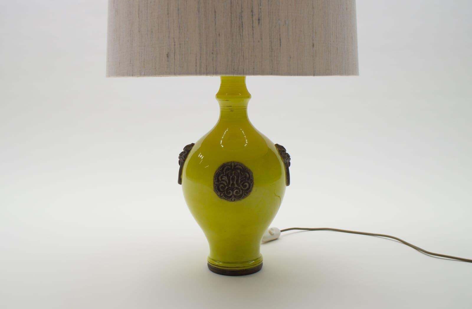 Oatmeal And Yellow Gilt Glazed Ceramic Table Lamp By Ugo Zaccagnini, Italy 1960s photo Lighting