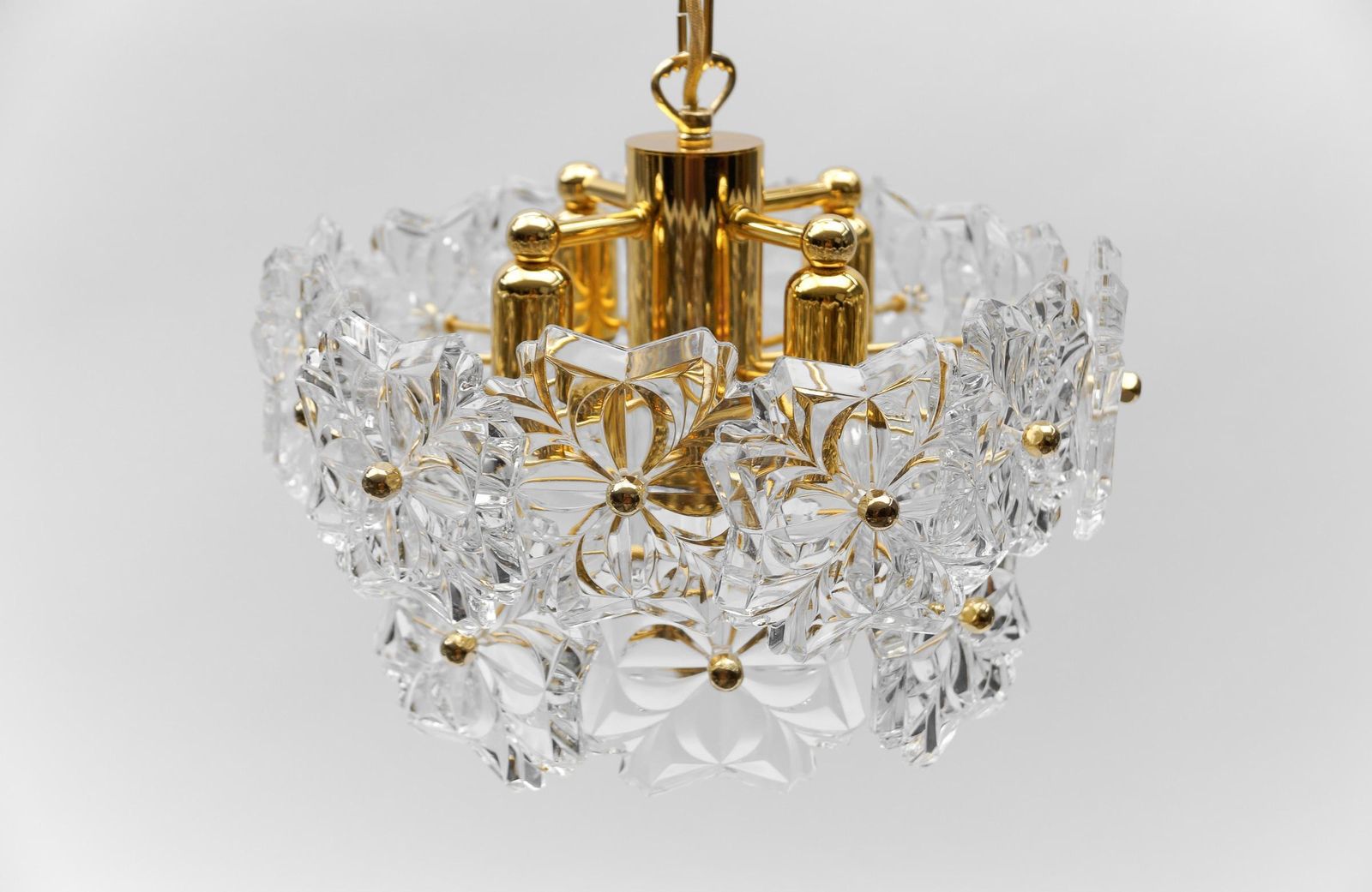 Lovely Floral Mid Century Modern Crystal Glass Chandelier By Sölken  1960s Germ photo 722.0