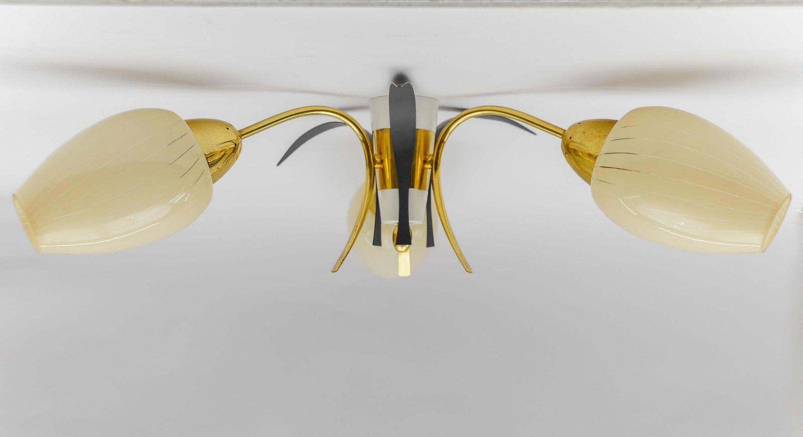 Lighting Lovely Mid Century Modern 3 Armed Brass Sputnik Lamp, 1950s Italy photo