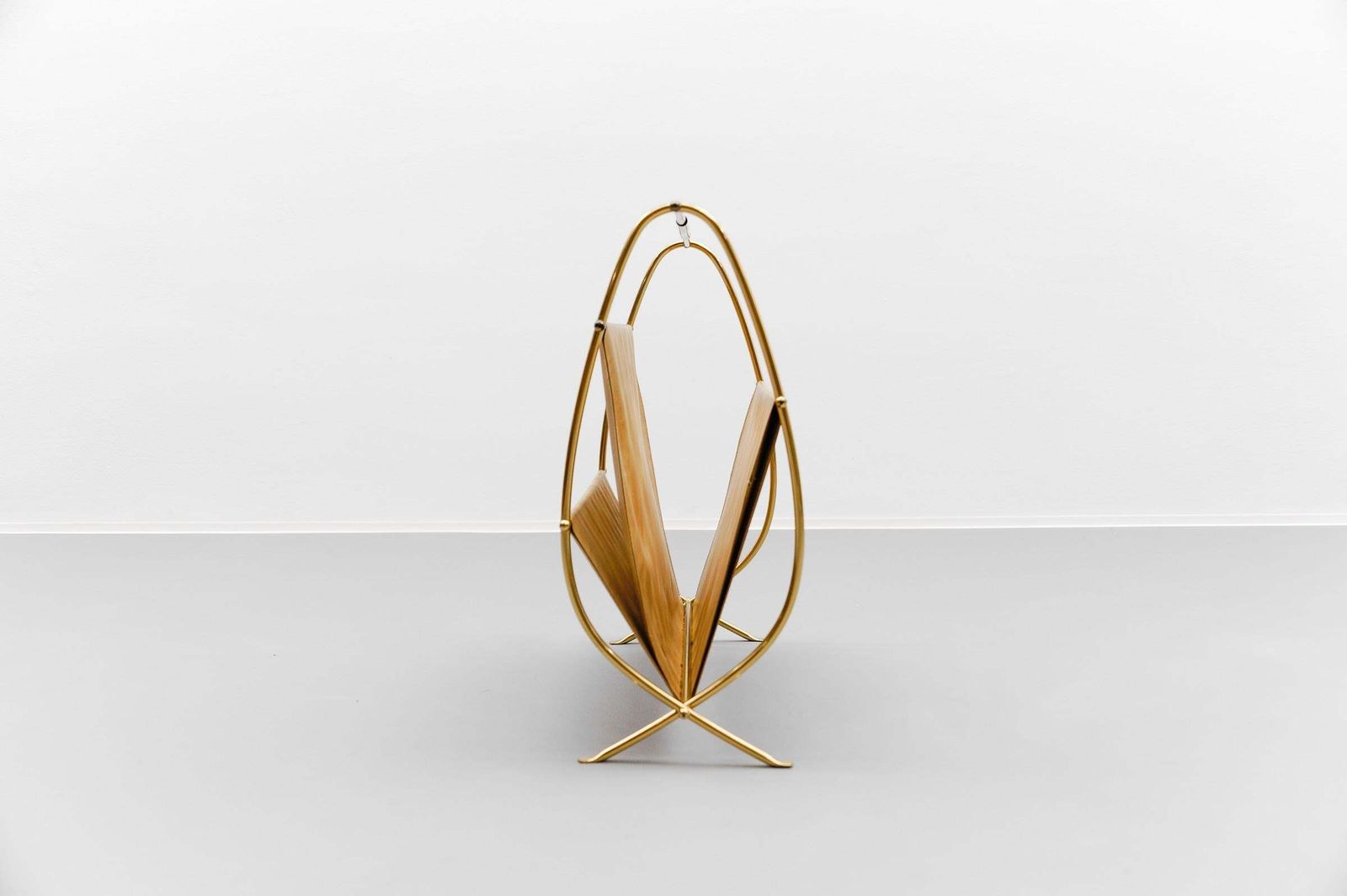 Mid Century Modern Brass Magazine Rack, 1950s Italy photo for sale