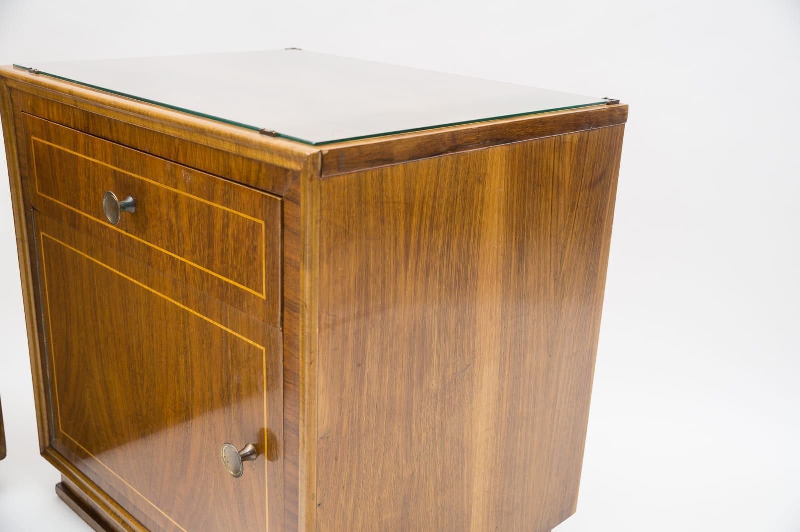 photo vinterior Lovely Austrian Art Deco Nightstands With Inlays, 1930s, Set Of 2