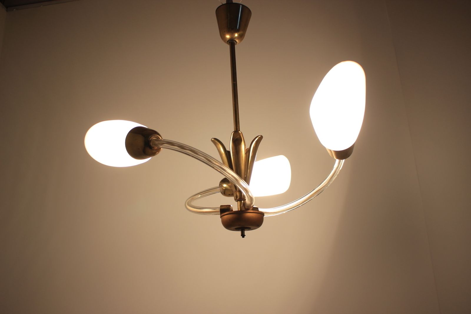 Retro Chandelier, 1970´S. photo Lighting