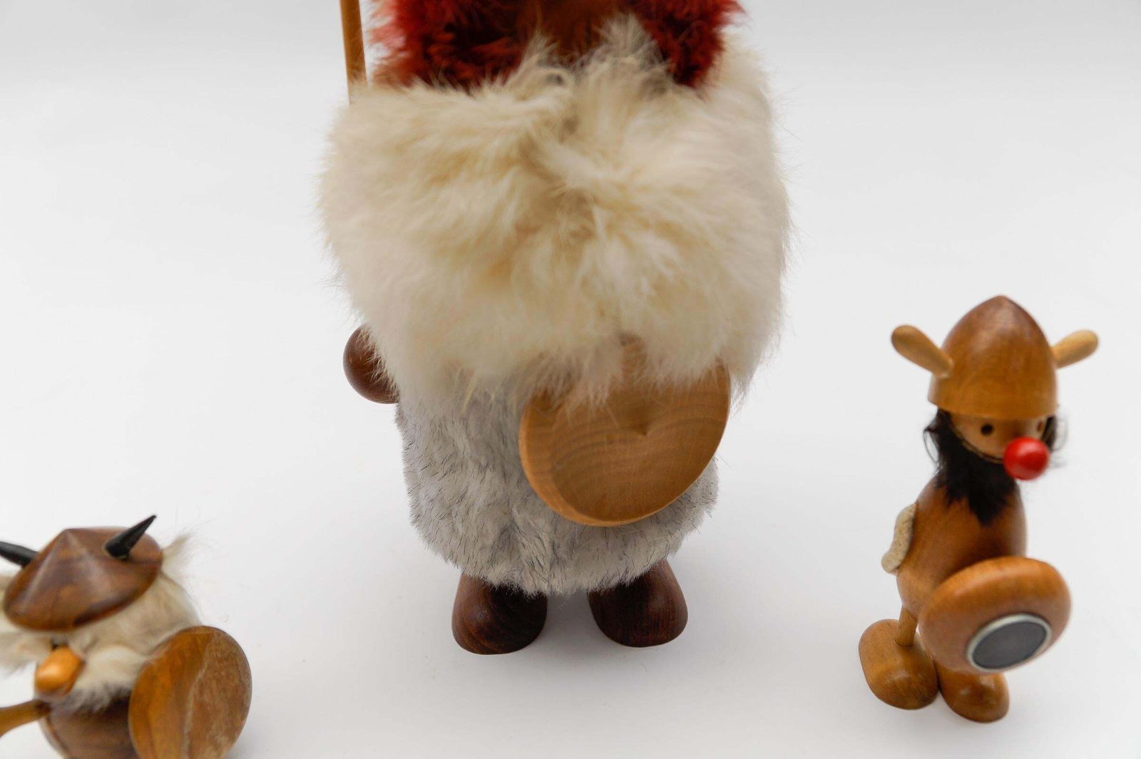 Lovely Set Of 6 Scandinavian Wooden Danish Vikings, 1950s photo vinterior