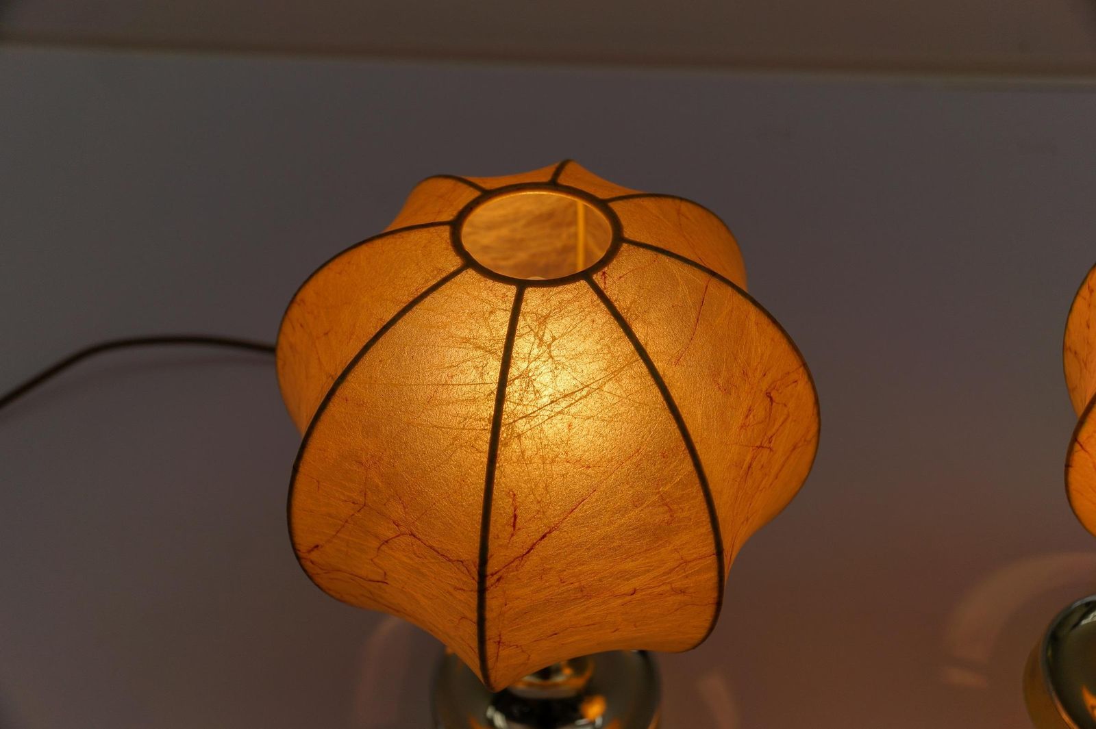 photo vinterior Pair Of Mid Century Modern Marbled Cocoon Tulip Table Lamps From Goldkant, 1950s