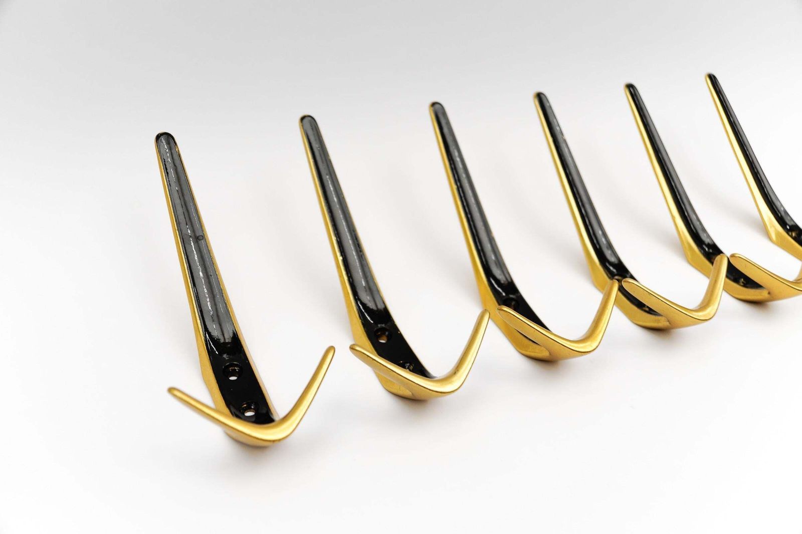 photo vinterior Set Of 6 Mid Century Modern Brass Wall Hooks, Austria, 1960s