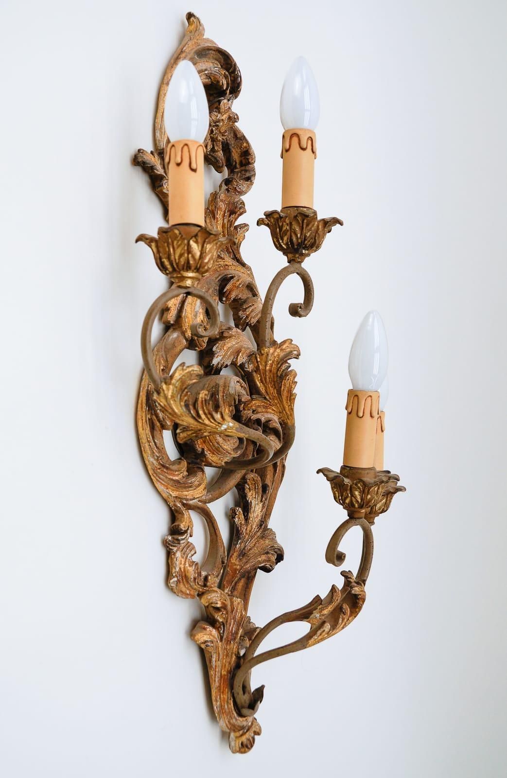 Large Antique Hand Carved Wooden Wall Lamp, 1950s Italy photo Lighting