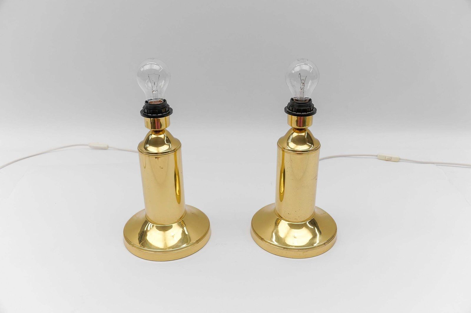 Pair Of Mid Century Modern Brass Table Lamp Bases, 1960s photo vinterior