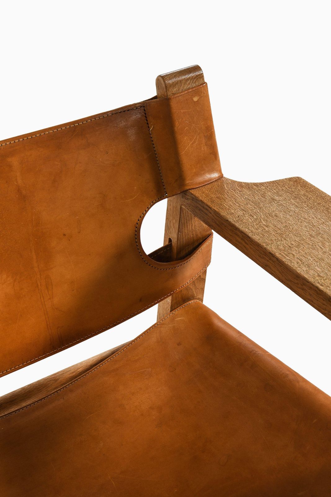 Pair Of Easy Chairs In Oak And Cognac Brown Leather By Børge Mogensen, 1950's photo vintage