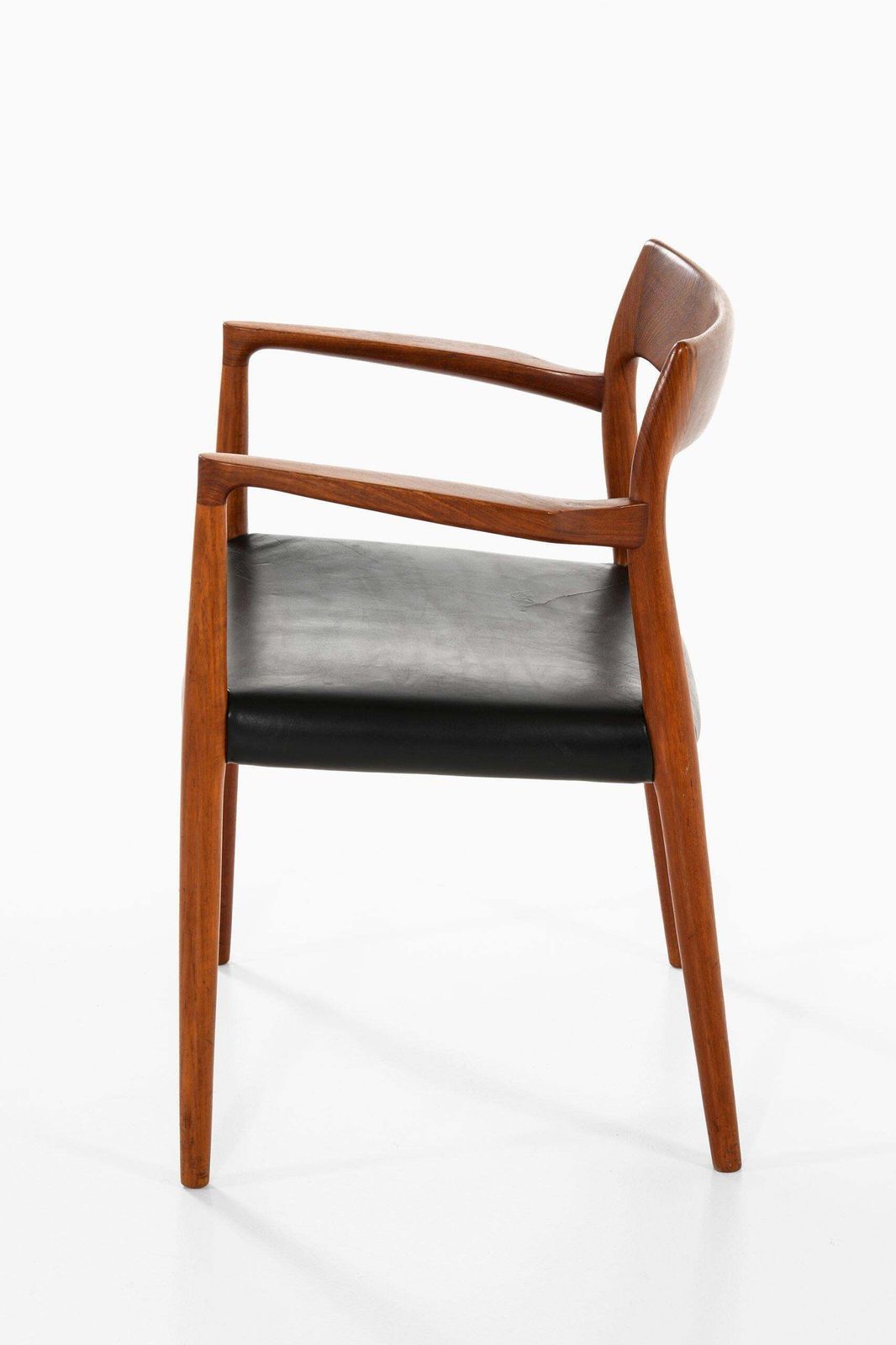 Niels Otto Møller Armchair Model 57 By J.L Møllers Møbelfabrik In Denmark photo 2973.0