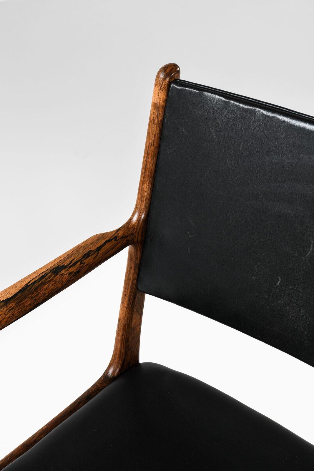 Ole Wanscher Armchairs Model Pj412 Produced By P. Jeppesens Møbelfabrik photo furniture