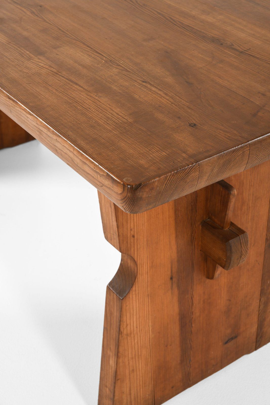 Dining Table Värmdö In Pine By Axel Einar Hjorth, 1930's, Nordiska Kompaniet photo vintage